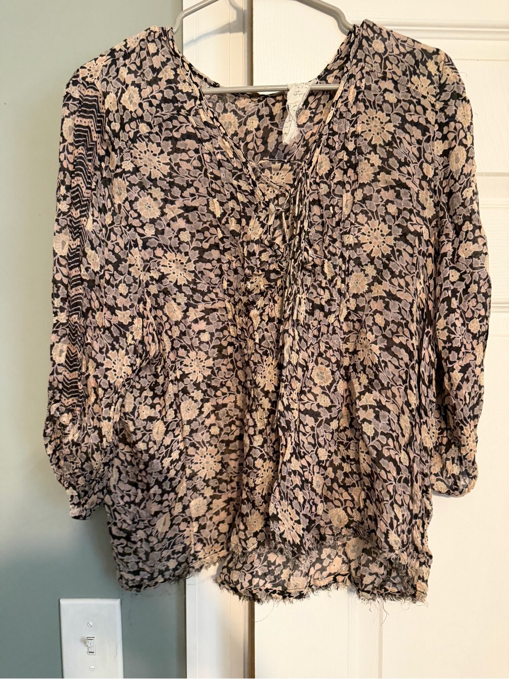 Women’s Floral Tie-Neck Blouse - Black & Cream